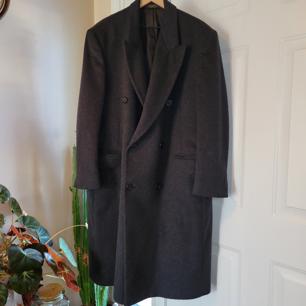 Pierre Cardin Cashmere Blend Double Breasted Notch Lapel Overcoat, Size‎ 42S